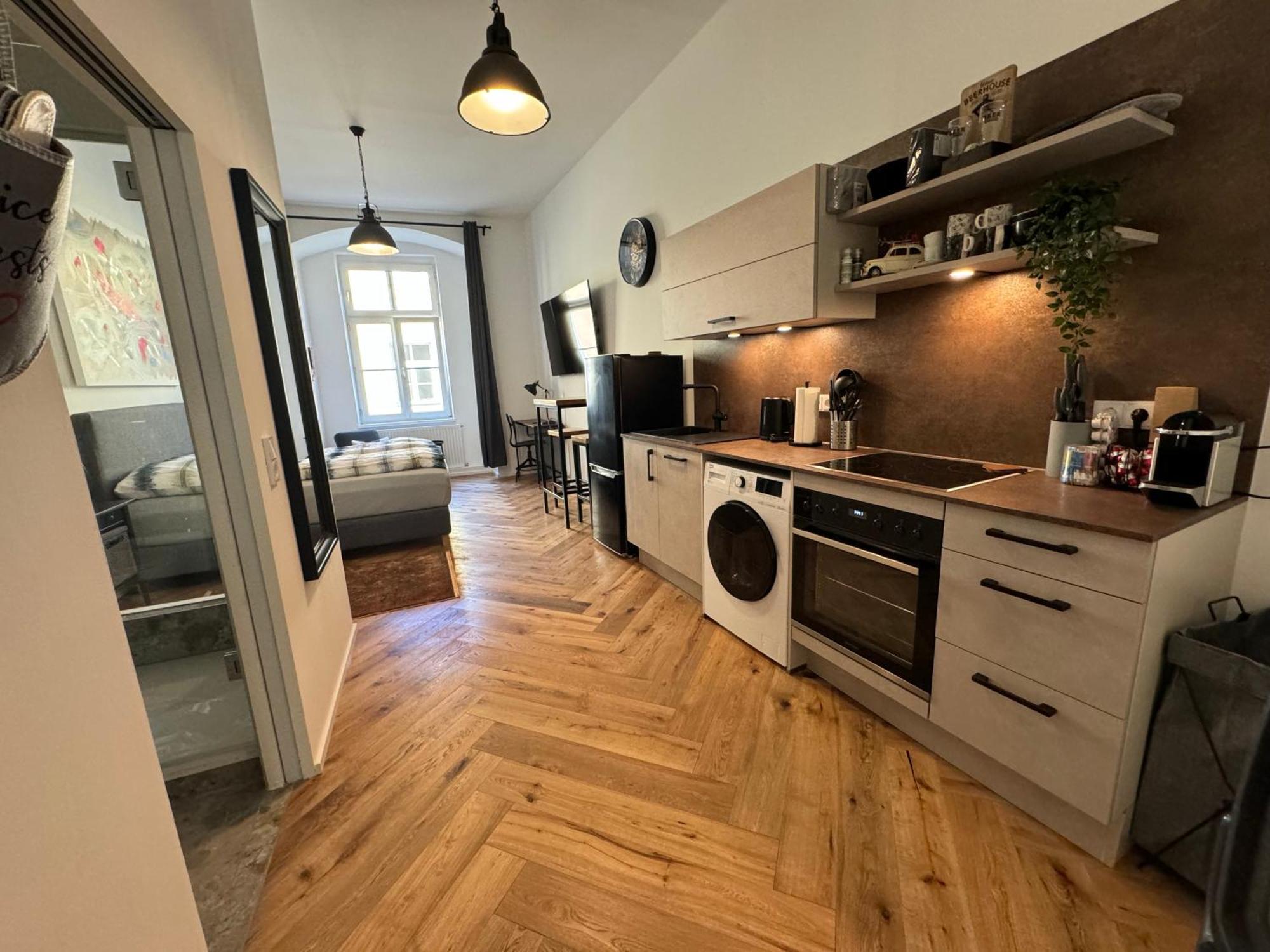 Industrial Apartment Schlossberg Linz Bagian luar foto